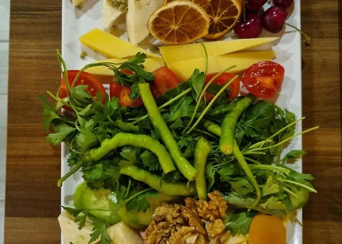 بيت ضيافة Olivia1845 Over 16 Years Old Ayvalı