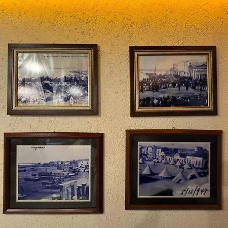 Olivia1845 Over 16 Years Old Гостьовий будинок