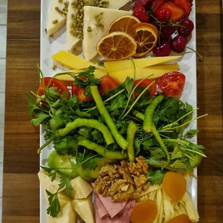 Гостьовий будинок Olivia1845 Over 16 Years Old Айвалик