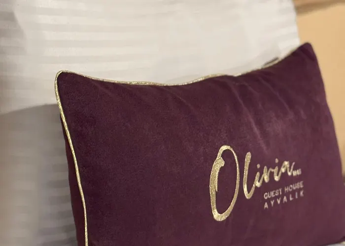 Olivia1845 Over 16 Years Old *