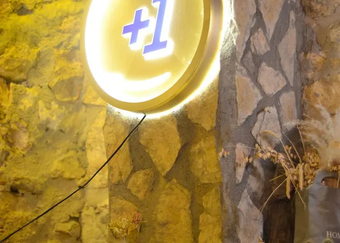 Πανσιόν Olivia1845 Over 16 Years Old Ayvalı