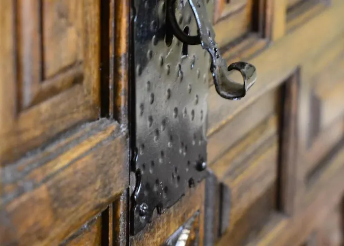 Olivia1845 Over 16 Years Old Πανσιόν *