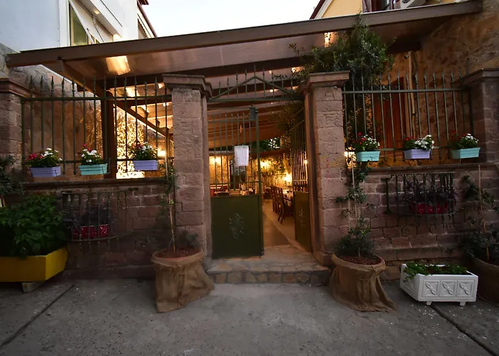 Olivia1845 Over 16 Years Old Πανσιόν *