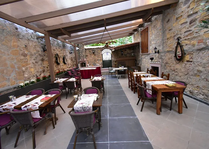 Olivia1845 Over 16 Years Old * Ayvalı